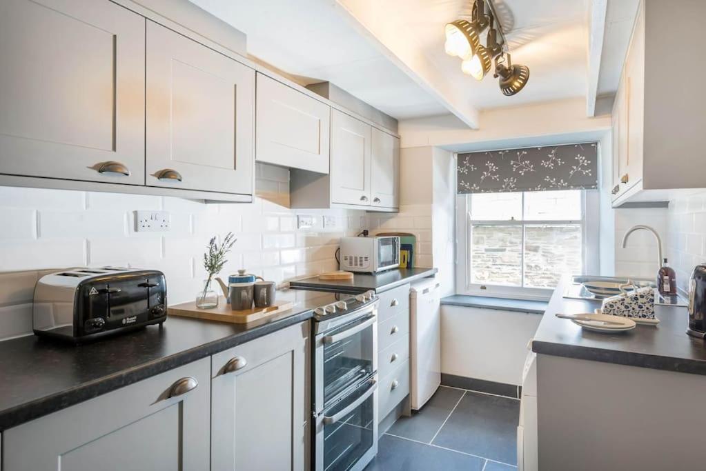 Scuppers, Port Isaac Bay Holidays المظهر الخارجي الصورة
