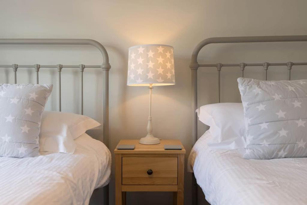 Scuppers, Port Isaac Bay Holidays المظهر الخارجي الصورة